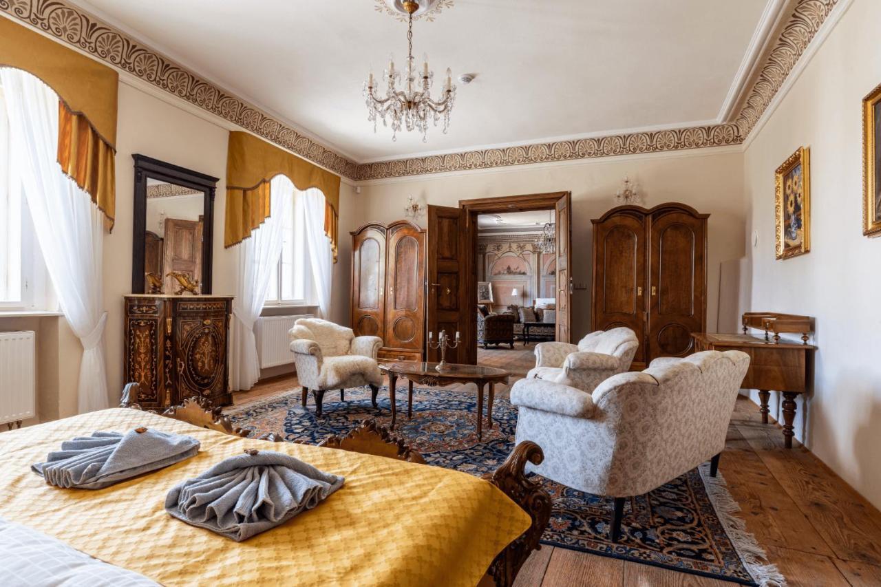 Apartament Ambrozuv Dvur Pouzdrany Zewnętrze zdjęcie